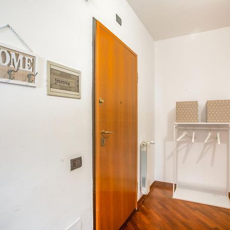 Bari Waterfront Apartment المظهر الخارجي الصورة